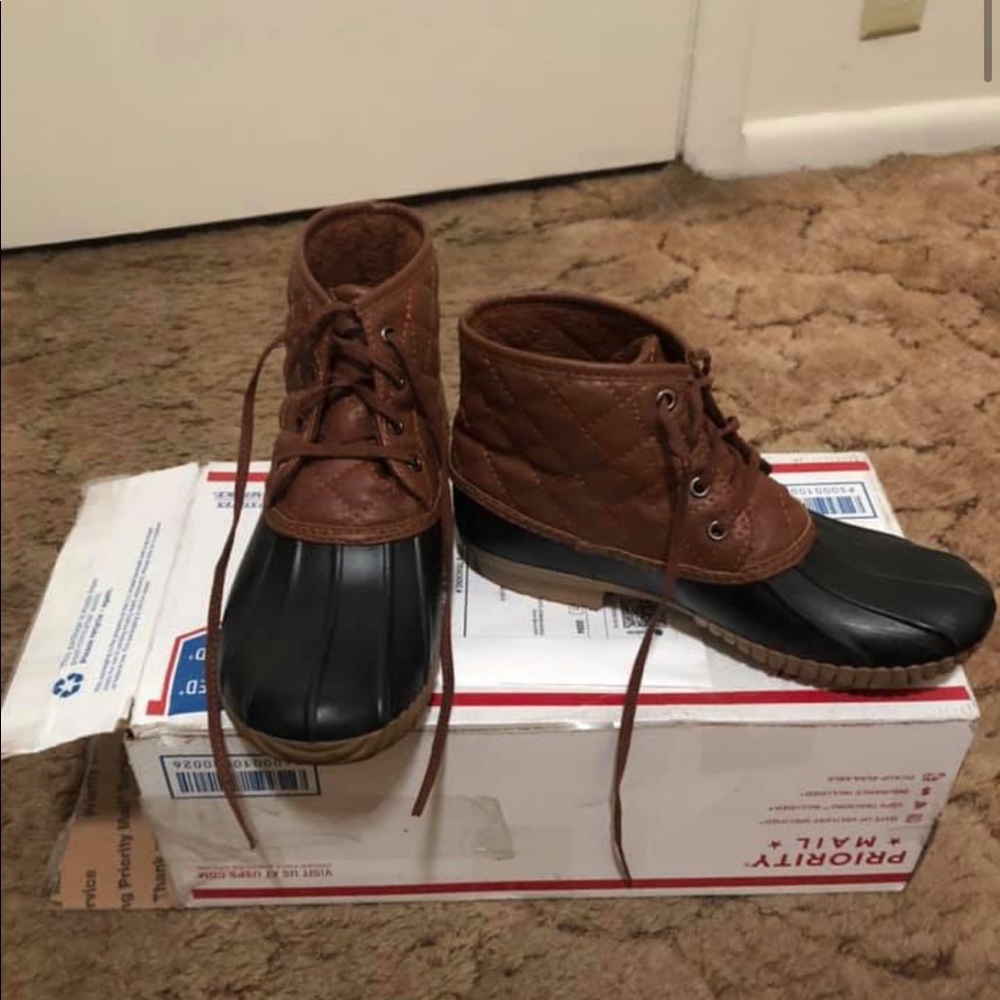Duck Boots